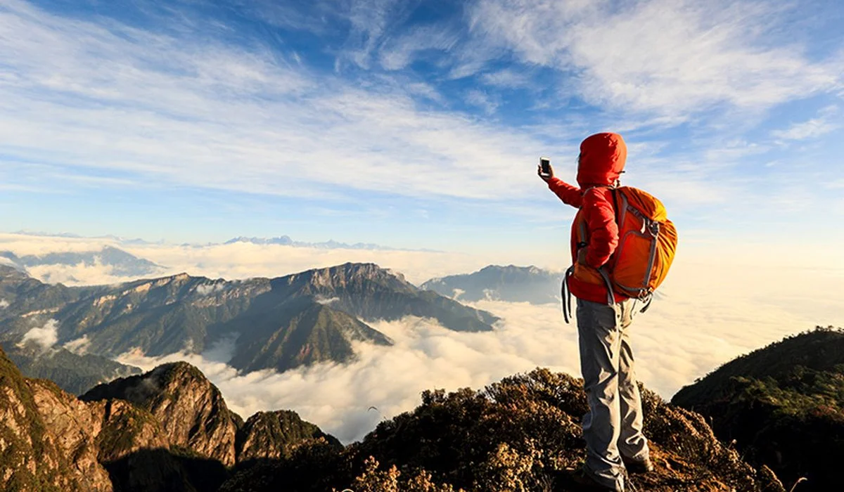 Jalur-Pendakian-Tidak-Resmi-dan-Risiko-yang-Ditimbulkan