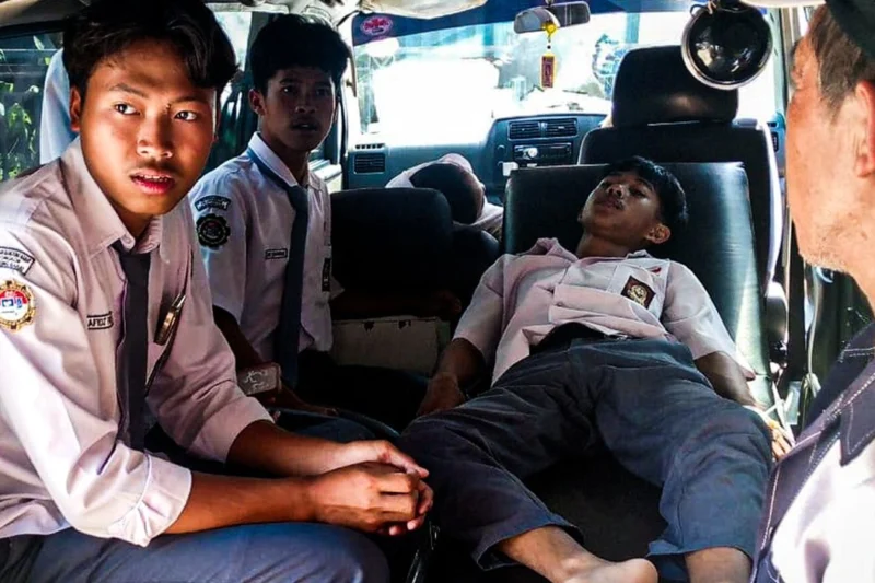 Ayam Bau Asam Picu Keracunan Massal 63 Siswa di Bandung Barat