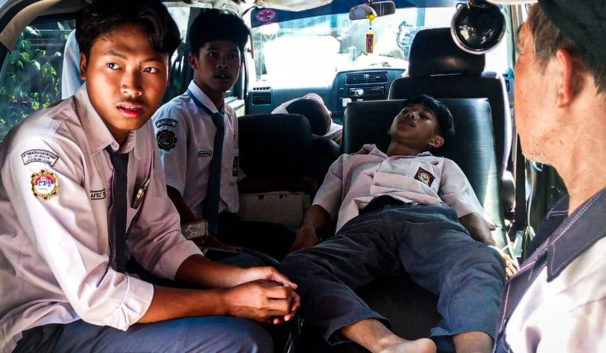 Ayam-Bau-Asam-Picu-Keracunan-Massal-63-Siswa-di-Bandung-Barat