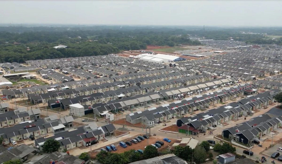 Reaksi Komunitas dan Masyarakat