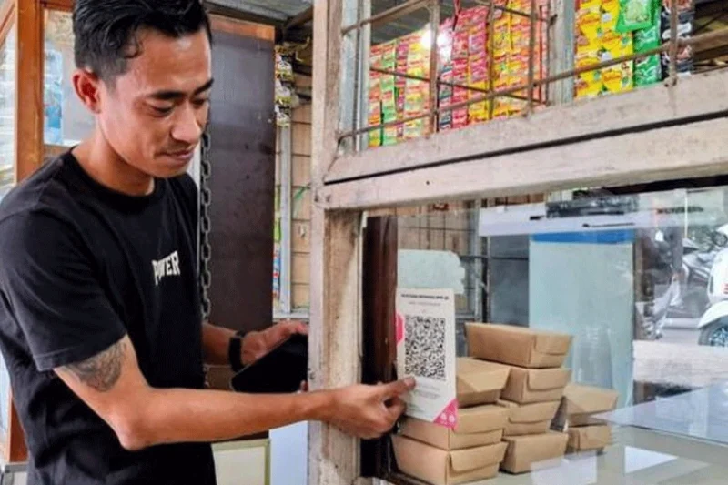 Pedagang Sekitar Kampus Tel-U Bandung Jadi Korban QRIS Palsu