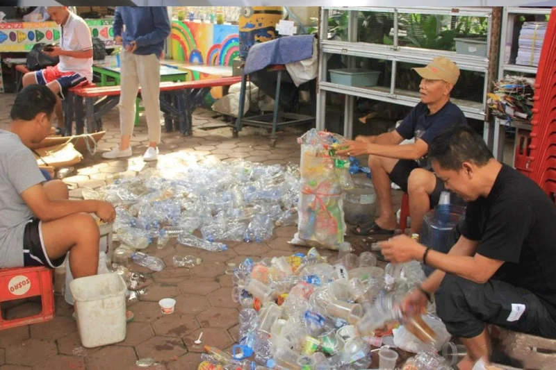 RW Sukses Bebas Sampah di Bandung Dapat Insentif Rp200 Juta